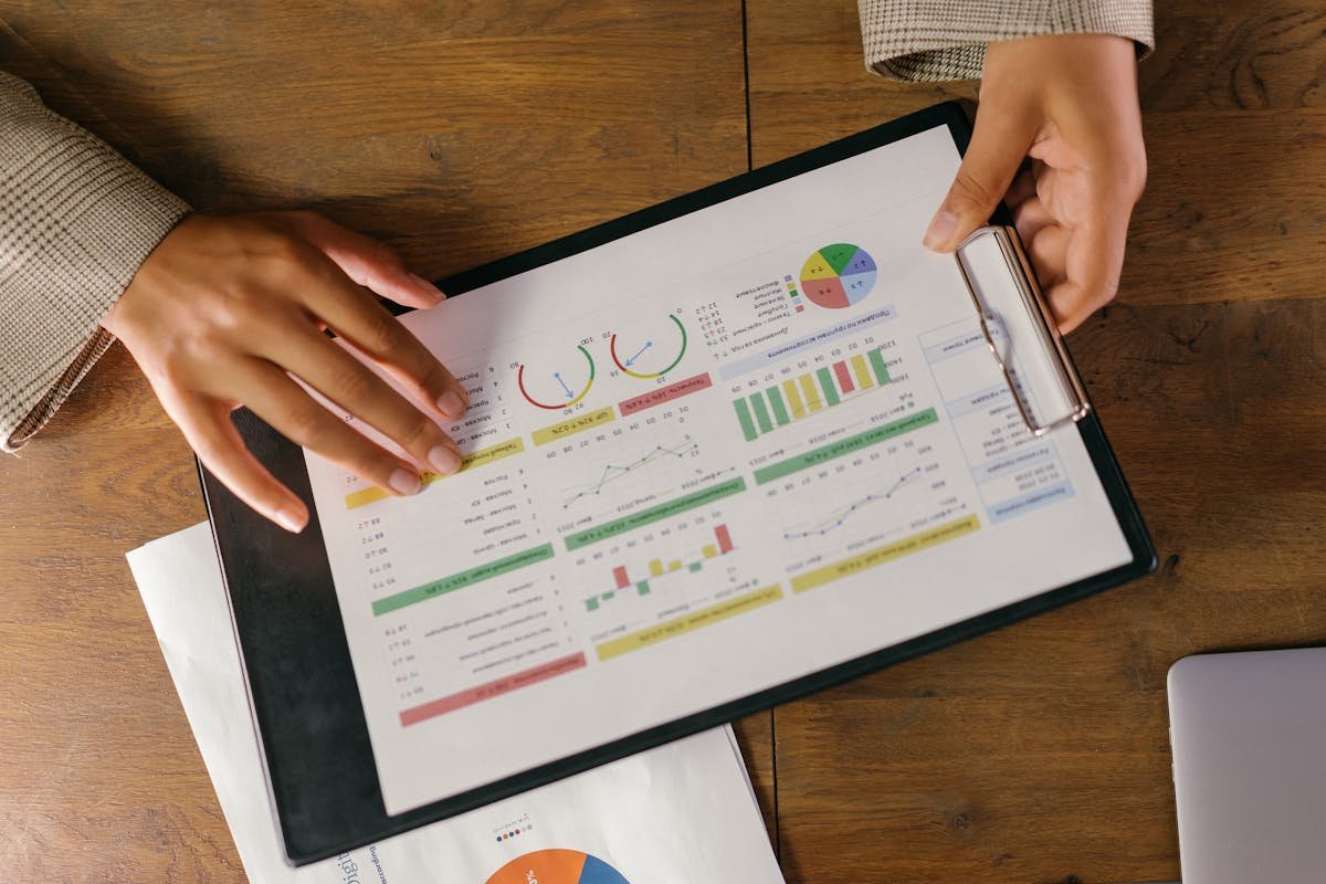 Business indicators: the types of fundamental indicators
